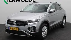 Grijs Gebruikt 2024 VW T-Roc Business SUV | € 27.945 (Eerlijke prijs)