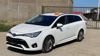Occasion Toyota Avensis Comfort 147 PK (108 kW) 2018 Stationwagen