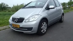 Grijs, metallic lak Gebruikt 2012 Mercedes A160 MPV | € 4.945 (Goede deal)