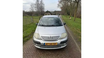 Gebruikt 2004 Citroën C3 Hatchback | € 1.050 (Eerlijke prijs)