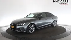 Grijs Gebruikt 2020 Audi A4 Sport Sedan | € 24.900 (Eerlijke prijs)
