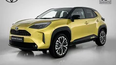 Goud, metallic lak Gebruikt 2022 Toyota Yaris Cross Executive SUV | € 29.900 (Eerlijke prijs)