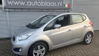 Occasion 2015 Kia Venga Comfort Hatchback | € 11.450 (Eerlijke prijs)