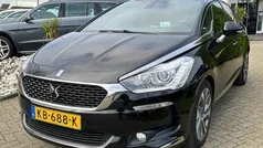 Zwart Gebruikt 2016 DS Automobiles DS5 Hatchback | € 7.950 (Eerlijke prijs)