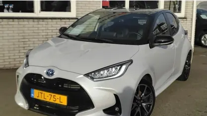 Wit Occasion 2026 Toyota Yaris Hybrid Style Hatchback | € 23.500 (Goede deal)