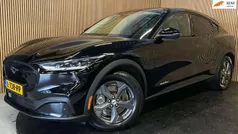 Gebruikt 2021 Ford Mustang Mach-E SUV | € 20.650 (Eerlijke prijs)