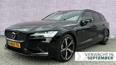 Gebruikt 2024 Volvo V60 Plus Stationwagen | € 45.899 (Eerlijke prijs)
