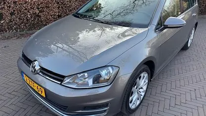 Occasion 2015 VW Golf VII Highline Stationwagen | € 9.999 (Eerlijke prijs)