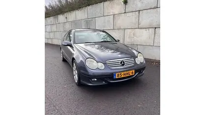 Occasion Mercedes C220 150 PK (110 kW) 2007 Grijs Coupé