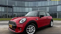 Rood Gebruikt 2020 Mini Cooper Chili Hatchback | € 19.880 (Eerlijke prijs)