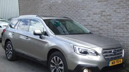 Occasion Subaru Outback Premium 176 PK (129 kW) 2017 Grijs, metallic lak SUV