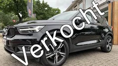 Zwart Gebruikt 2019 Volvo XC40 R-Design SUV | € 32.500 (Eerlijke prijs)