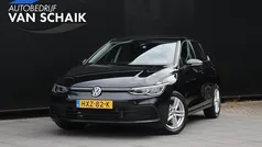 Gebruikt 2021 VW Golf VIII Life Hatchback | € 19.850 (Goede deal)