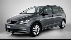 Grijs Gebruikt 2017 VW Touran Highline MPV | € 19.950 (Goede deal)