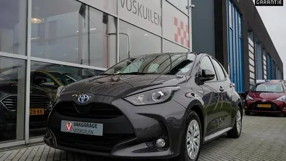 Occasion Toyota Yaris Hybrid Comfort 93 PK (68 kW) 2021 Grijs Hatchback