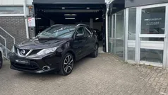 Paars, metallic lak Gebruikt 2014 Nissan Qashqai Tekna SUV | € 12.999 (Eerlijke prijs)