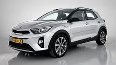 Gebruikt 2020 Kia Stonic SUV | € 19.945 (Eerlijke prijs)