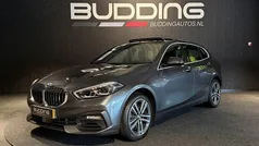 Grijs Gebruikt 2021 BMW 120 Basis Hatchback | € 24.950 (Eerlijke prijs)