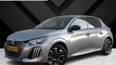 Grijs Gebruikt 2024 Peugeot 208 Allure Hatchback | € 24.895 (Eerlijke prijs)