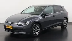 Gebruikt 2022 VW Golf VIII Style Hatchback | € 25.740 (Goede deal)