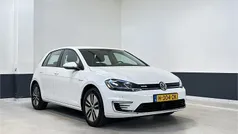 Wit Gebruikt 2020 VW e-Golf Hatchback | € 12.749 (Eerlijke prijs)