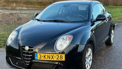 Zwart Gebruikt 2008 Alfa Romeo MiTo Progression Hatchback | € 2.999 (Eerlijke prijs)