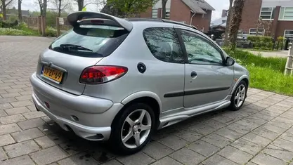 Occasion Peugeot 206 88 PK (64 kW) 1999 Hatchback