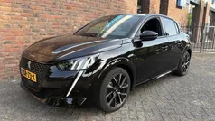 Zwart Gebruikt 2022 Peugeot 208 GT Hatchback | € 20.955 (Eerlijke prijs)
