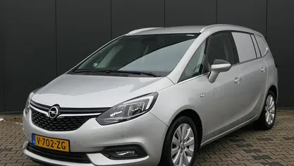 Grijs Gebruikt 2019 Opel Zafira MPV | € 12.772 (Super prijs)