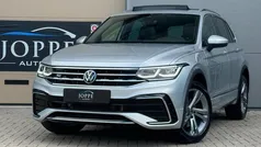 Gebruikt 2023 VW Tiguan R-line SUV | € 43.950 (Eerlijke prijs)