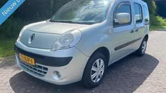 Gebruikt 2010 Renault Kangoo Expression MPV | € 4.799 (Eerlijke prijs)