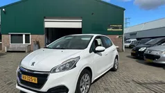 Gebruikt 2018 Peugeot 208 Active Hatchback | € 4.450 (Super prijs)