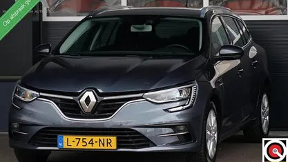 Grijs Gebruikt 2021 Renault Mégane GrandTour Business Stationwagen | € 17.950 (Eerlijke prijs)