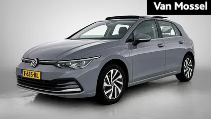 Occasion 2020 VW Golf VIII Style Hatchback | € 23.900 (Eerlijke prijs)