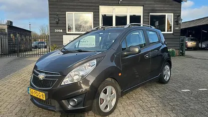 Gebruikt 2011 Chevrolet Spark LT Hatchback | € 3.950 (Eerlijke prijs)