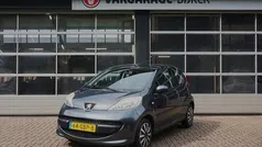 Grijs Gebruikt 2008 Peugeot 107 Hatchback | € 2.495 (Eerlijke prijs)