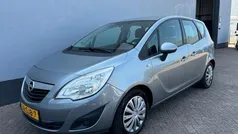 Grijs Gebruikt 2011 Opel Meriva Edition MPV | € 2.999 (Goede deal)
