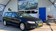 Zwart Gebruikt 2008 Volvo V70 Summum Stationwagen | € 9.750 (Eerlijke prijs)