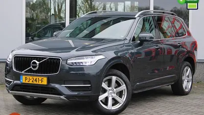 Occasion Volvo XC90 Momentum 2017 Grijs (metallic) SUV