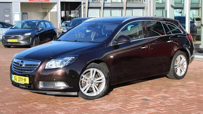 Occasion 2018 Opel Insignia Cosmo Stationwagen | € 7.995 (Eerlijke prijs)