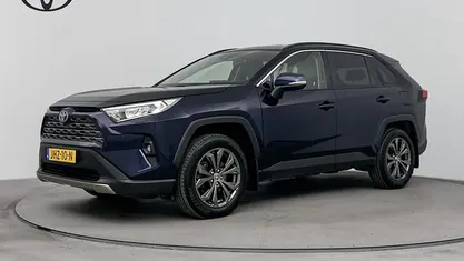 Blauw (metallic) Occasion 2022 Toyota RAV4 Hybrid Style SUV | € 39.445 (Eerlijke prijs)