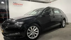 Zwart Gebruikt 2021 Skoda Superb Business Line Stationwagen | € 26.450 (Eerlijke prijs)