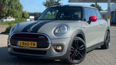 Gebruikt 2017 Mini ONE Hatchback | € 12.750 (Eerlijke prijs)