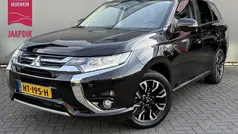 Zwart Gebruikt 2015 Mitsubishi Outlander Edition SUV | € 11.899 (Eerlijke prijs)