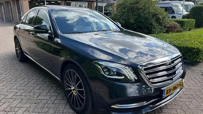 Zwart Gebruikt 2017 Mercedes S350 Sedan | € 35.750 (Eerlijke prijs)