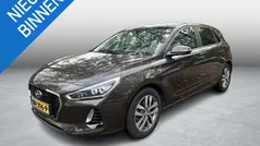 Bruin Gebruikt 2017 Hyundai i30 Edition Hatchback | € 12.200 (Goede deal)