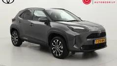 Grijs Gebruikt 2023 Toyota Yaris Cross SUV | € 28.999 (Eerlijke prijs)