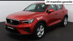 Rood Gebruikt 2022 Volvo XC40 Momentum SUV | € 34.940 (Super prijs)