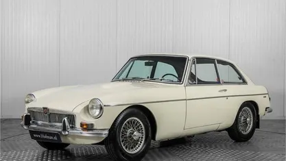Occasion MG B GT 95 PK (69 kW) 1966 Coupé