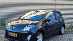 Zwart Gebruikt 2009 Renault Twingo Dynamique Hatchback | € 3.650 (Eerlijke prijs)